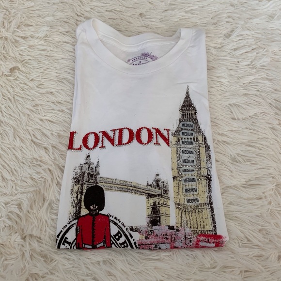 Tops - 3/$20 London short sleeve T-shirt 🇬🇧 Tops - 3/$20 London short sleeve T-shirt 🇬🇧